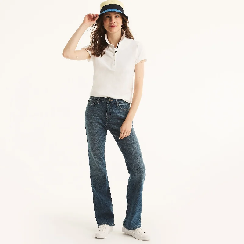 Special Buy Nautica Womens Sustainably Crafted True Flex Mid-Rise Bootcut Denim