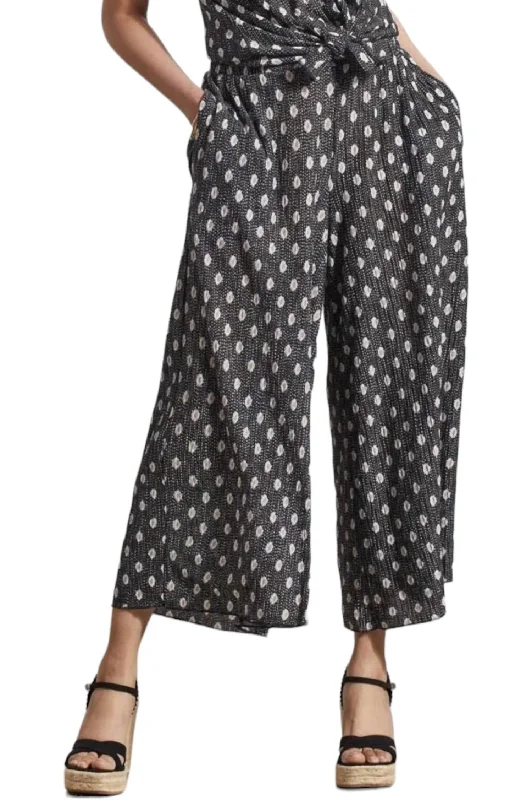 Hot Deal Flowing Pants In Black/white