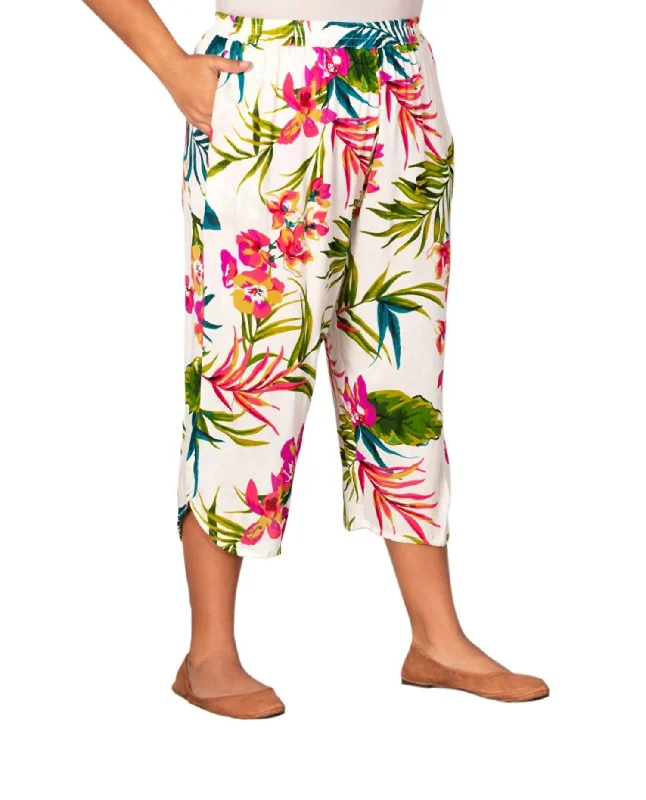 Super Sale Ibiza Crop Pants - Plus In Ivory Palms
