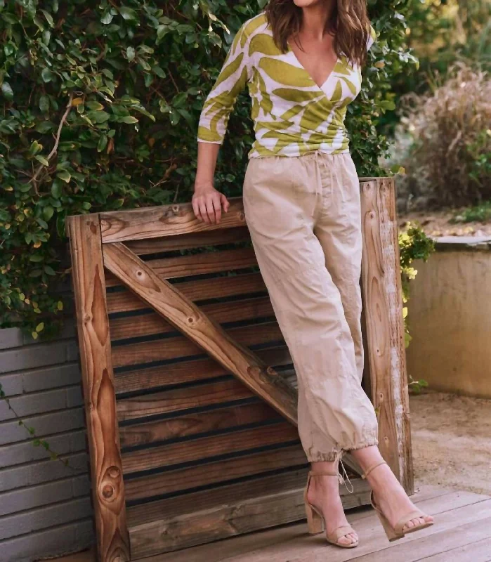 Clearance Items Poplin Parachute Pant In Khaki