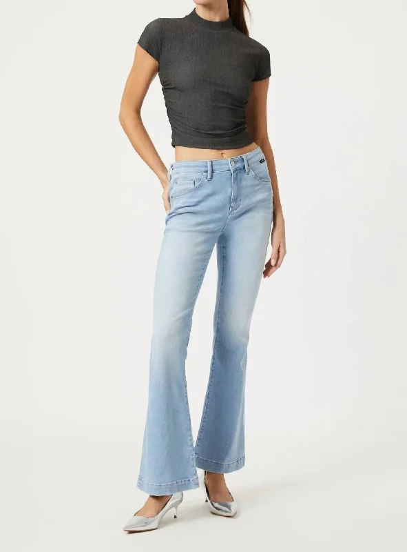 Year-End Deals Sydney Jeans In Bleach Feather Blue