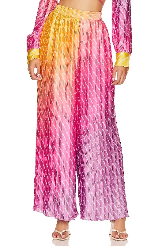 Weekend Deals That Thrill Eviie Pant In Multi