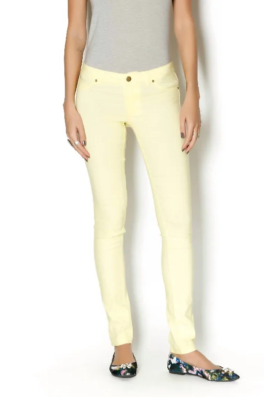 Time-Sensitive Neon Jegging Pant In Neon Yellow