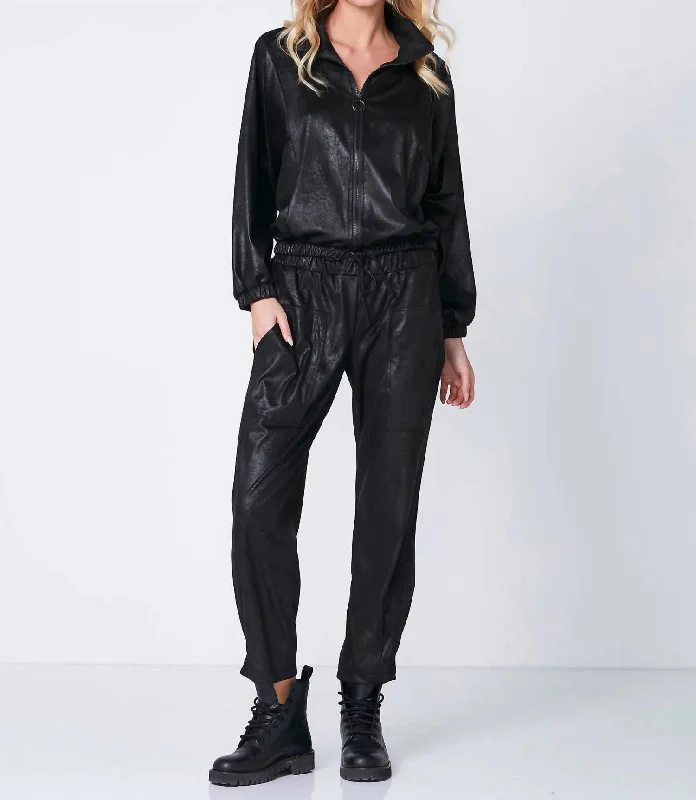 Now Available Rilla Trousers 7/8 In Black
