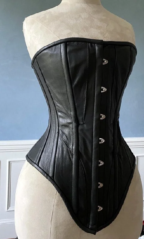 Don’t Miss Out Historical pattern Edwardian overbust corset from real leather. Steelbone gothic corset Don’t Miss Out Historical pattern Edwardian overbust corset from real leather. Steelbone gothic corset