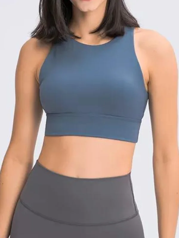 YEAR-End Sale High Rise Sports Bra in Pitch Blue