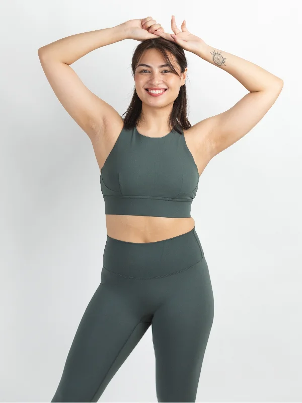 Price Meltdown Race Pace *High Neck Sports Bra